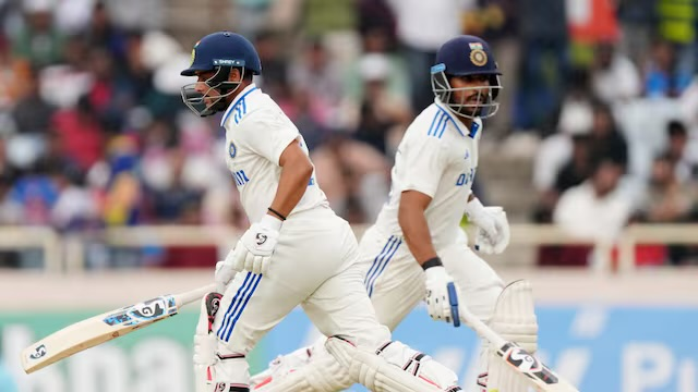 Indian batsmen Yashasvi Jaiswal and Akash Deep walking off the field after their partnership on Day 3 of the 5th Test at The Oval in London.