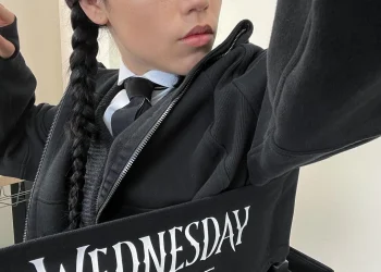 Jenna Ortega Shines on Set of Wednesday 2 Netflix’s Hit Series Sequel Update