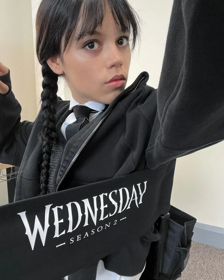 Jenna Ortega Shines on Set of Wednesday 2 Netflix’s Hit Series Sequel Update