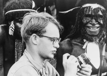 Michael Rockefeller Vanishes in Asmat—Photo of a White Canoeist Among the Tribe Fuels New Theories