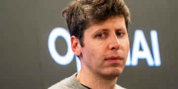 Discover how OpenAI spends tens of millions annually on electricity just because users say 'please' and 'thank you' to ChatGPT. Sam Altman explains the shocking costs behind AI politeness and why it's worth the investment for the future of human-AI interaction.